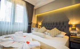 Safir Suit Otel